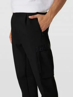 HUGO Cargohose Mit Label-Details Modell 'Glavin' - Schwarz -BE EDGY Shop 61a4ola9858j2dq89t7l6i2g8l746iql6t7kme9m7594gi1g70p48kac84ojehhh9p358k229l3l4ha484o3eoj3c8r3icpic5h32p9k6op3co9p74o64c1o68r3ic1g61i3cco