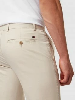 Tommy Hilfiger Chino Aus Baumwoll-Elasthan-Mix - Beige -BE EDGY Shop 61aj2jik89ajikhjacqkce27ah8kejal6crjahq6710l0da16kp56gpk654j0jq9691kgca76gqkulhiago34or36sqj2db3cdgj2d9k70qj6o9m6sp38p9i60o6cc31coq64og