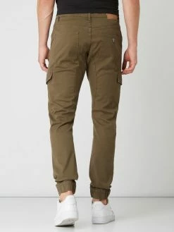 Guess Slim Fit Cargohose Mit Stretch-Anteil Modell "New Kombat" - Olivgrün 9 Guess Slim Fit Cargohose Mit Stretch-Anteil Modell "New Kombat" - Olivgrün -BE EDGY Shop 64p34eada51l4e9j9p54ukhj94q4qe1h64pk8i9j8h438gqj8cr54ipg9t356ii1ad94scic6gqkagqh9co3ge9gcor6achl6sq64d9k6so3cob6cco3adhk6cq32dr16gqjic8