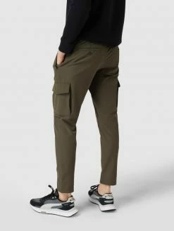 MCNEAL Tapered Fit Cargohose Mit Stretch-Anteil - Olivgrün -BE EDGY Shop 6523ghi6ap54ekq689238d9p74skkl2c9l74scafa5946e1l61148di1a574gl9k60s4ug9n9kslce1m9t3jcd356hhj2p9j6lj36c9kckojee9g74o3cc9h68p3cd9nc4rjaog