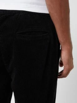 Only & Sons Tapered Fit Jogpants Aus Cord Modell 'Linus' - Schwarz -BE EDGY Shop 65a36cpl8t74mha46h546lhi8t4kiga69l44ui9ma1356jq29l4k2l256p63akpi8ks4qcpn98s5cl1i6oo6achgcoqm8eb161i62ohk6gsjgohjclhmapb3c9im8c1g6tj3gcg