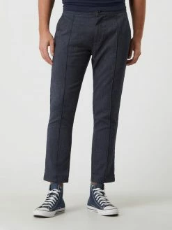 !Solid Slim Fit Jogpants Mit Stretch-Anteil Modell 'Lennart' - Marineblau -BE EDGY Shop 6934aiqc8laj6haj6gp36h219t43eiida0ok6haa6h64adq9717k6ca76srj8dqd88r4gi9ja4p4skq19p3m2d3674qm2eb66pijed1kchgj8e9kc4om8dhi6pi3ge1i74p30oo