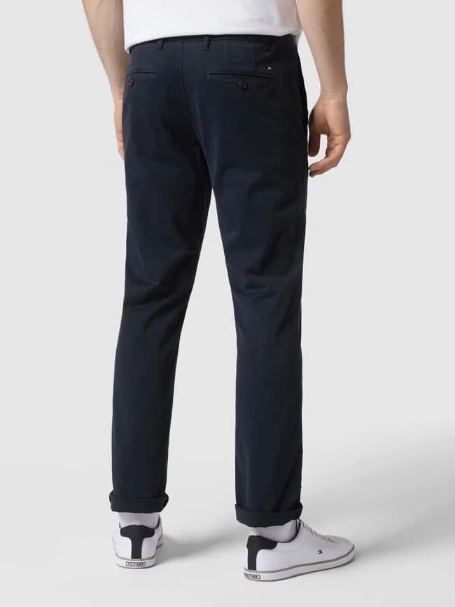 Tommy Hilfiger Straight Fit Chino Mit Hohem Stretch-Anteil Modell 'Denton' - 'Flex Technology' - Marineblau 5 Tommy Hilfiger Straight Fit Chino Mit Hohem Stretch-Anteil Modell 'Denton' - 'Flex Technology' - Marineblau – Bild 5