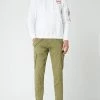 Alpha Industries Cargohose Mit Label-Details Modell 'COMBAT' - Olivgrün -BE EDGY Shop 8d646ia19p3j6dpp6l4jaipk9kskcc9g8p342h1p8cs56ea7ap936cah6974uc1n8sq58ja39h94ie9m6h3jce1mcgr3achlc8p30c1kccojioj171gj6dhg74sj6o9j6tj3id8