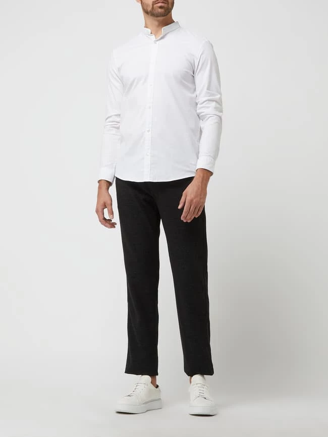 Pierre Cardin Modern Fit Chino Mit Stretch-Anteil Modell 'Lyon' - Anthrazit 1 Pierre Cardin Modern Fit Chino Mit Stretch-Anteil Modell 'Lyon' - Anthrazit