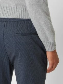 Only & Sons Tapered Fit Jogpants Mit Streifenmuster Modell 'Linus' - Dunkelblau -BE EDGY Shop 8p4k6k9m6t2l6khh8d0l6da6a16kcghoah1kcl9la50kajq6a964qjqj8p7l2ga58d63idhl9t1k4k1n9t3j6p1jcdijao9lc9gj0opk6ko3eohg75im6oppc4p64dj46cr36p0