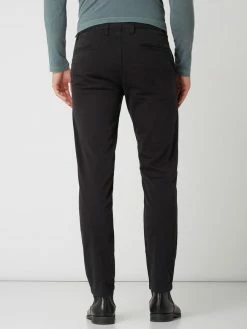 BOSS Casualwear Tapered Fit Chino Aus Baumwoll-Elasthan-Mix Modell 'Taber' - Schwarz -BE EDGY Shop 8t158hq49lal0dicacq4od1g8os48lhl8h33adib959j0k9l6gq32d1ma59l4cik8t74kd256op4aji19h3macpn60pjee1g60pjachk74sj0ohjcop38d1h6hh3ep9l6tij0co
