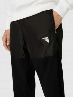 HUGO Trackpants Mit Label-Patch Modell 'Diger' - Schwarz -BE EDGY Shop 8t9l2d9j8tb3akac9d2kuc9iap8j2hq370skce1l8or36i1g751keiph90ojagac9l85ciik659k4d2e88o62e1m6ksmaoj3cphm2cpk6hh64e1jc8pmacj36or36dhj6op3gdg