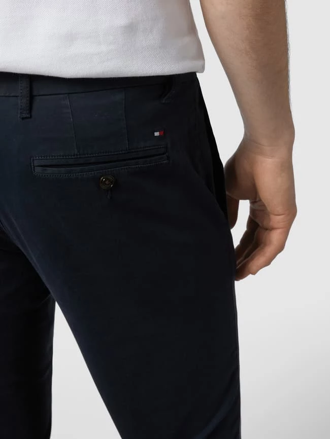 Tommy Hilfiger Straight Fit Chino Mit Hohem Stretch-Anteil Modell 'Denton' - 'Flex Technology' - Marineblau 3 Tommy Hilfiger Straight Fit Chino Mit Hohem Stretch-Anteil Modell 'Denton' - 'Flex Technology' - Marineblau – Bild 3
