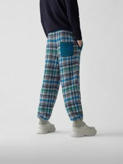 Maison Flaneur Hose Aus Woll-Mix - Blau -BE EDGY Shop 9t752j1p9954ic286sq3ahpm8ks48gajagokoe2a9l7l0dpo84p3gj9h996kme9h8cskcihk8t2jejpi953jge1k74qjeor26sq30p9k70rj4e9oc4om4ob170p30d9m6hj34d8