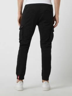 Alpha Industries Cargohose Mit Label-Details Modell 'Twill' - Schwarz -BE EDGY Shop a4p4ch2i98pj0lic9l152eac6lb38hi269350h2d8l5k6jqga924ukq96sqkuj2c8ksl4ea9al44gcpi953j8pb3cgq3aeb6clgjep9kclj68ohpclgmcphi6cs3ip9l6oq3acg