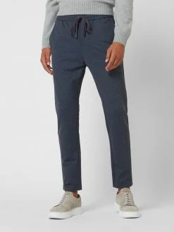 Only & Sons Tapered Fit Jogpants Mit Streifenmuster Modell 'Linus' - Dunkelblau -BE EDGY Shop ah946h279tb50ii894s3gea96553gjpi919l4da98h632k9l71238i2970p30h9na975ai2i717j4ki59oo6acj5cli3iopj60p64cpkcphm4oho68o36cr6cgq66c1m6dh6ad0