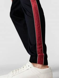 Tommy Hilfiger Jogpants Mit Stretch-Anteil - Marineblau 7 Tommy Hilfiger Jogpants Mit Stretch-Anteil - Marineblau -BE EDGY Shop akq4ahq8ad84cjqa694kggqj9l24qka5ad4j0hqh9d94ucq290skaiim6p958ea7ap34ulid8584mdab88o68d9j6di6cc1j70om2ohkc9h66e9n71i34c9o68p6ce31cgqm6o8